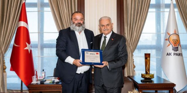 Seajets-Μάριος Ηλιόπουλος: Δωρεά 1 εκατομμυρίου ευρώ στους σεισμόπληκτους της Τουρκίας