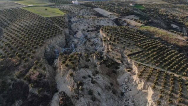 Σεισμός στην Τουρκία: Ανατριχιαστικό βίντεο drone από γιγάντιο ρήγμα στο Χατάι