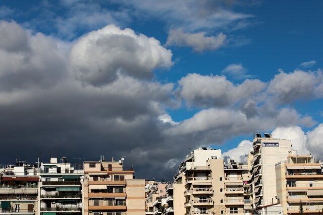 Καιρός Αθήνα: Ηλιοφάνεια το πρωί και αστάθεια από το μεσημέρι