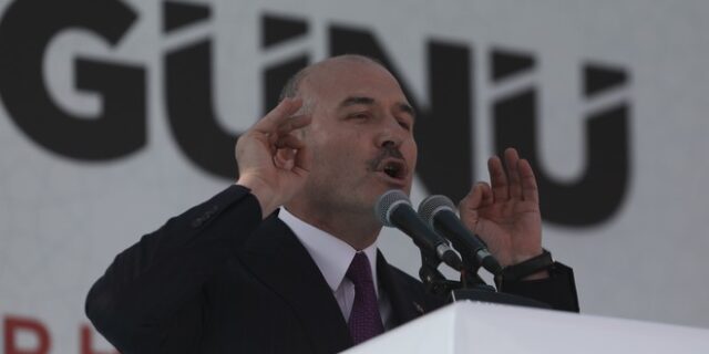 Τουρκία: Επίθεση Σοϊλού στον πρεσβευτή των ΗΠΑ – “Πάρε μακριά τα βρωμερά σου χέρια”