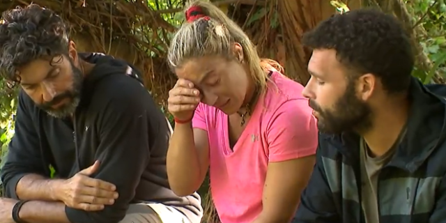 Survivor All Star: Ξέσπασε σε κλάμματα η Αφροδίτη για την “έχθρα” των συμπαικτών της – “Νιώθω σαν παράσιτο”