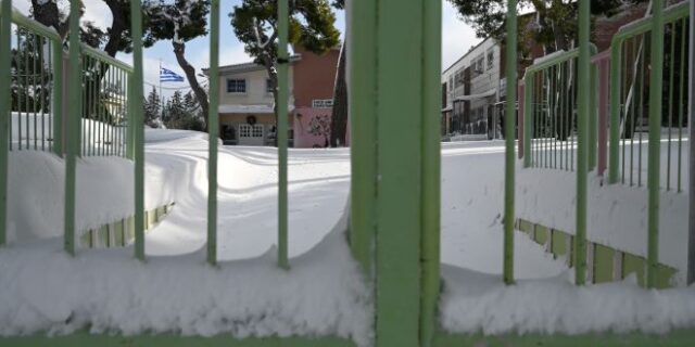 Κακοκαιρία Μπάρμπαρα: Κλειστά την Τρίτη τα σχολεία σε Φλώρινα, Κοζάνη και Αμύνταιο