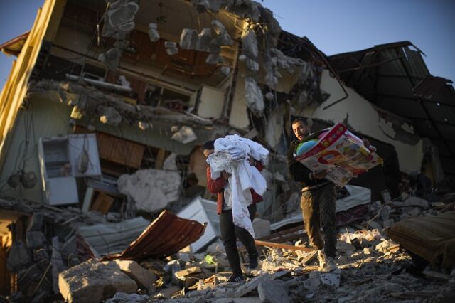 Τουρκία: Έληξαν οι έρευνες διάσωσης – Η επόμενη μέρα για τους σεισμόπληκτους