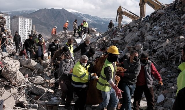 Σεισμός σε Τουρκία – Συρία: Περισσότεροι από 23.000 νεκροί – Μειώνονται οι ελπίδες για την ανεύρεση επιζώντων