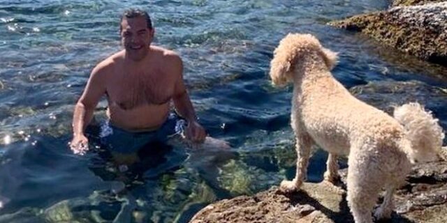 Τσίπρας: Η χειμερινή βουτιά υπό το βλέμμα της Κάρμεν