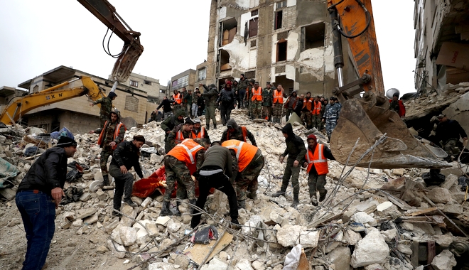 Σεισμός στην Τουρκία: Κοντά στους 5.000 οι νεκροί – Μπαράζ ισχυρών μετασεισμών
