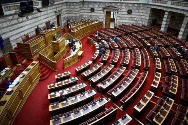 Βουλή: Oρκίστηκε βουλευτής Χανίων ο Γιάννης Κασσελάκης