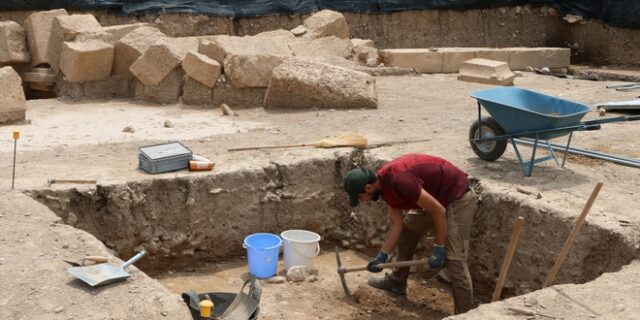 Σύλλογος Ελλήνων Αρχαιολόγων: Καταγγελία για “μαφιόζικο” χτύπημα σε αρχαιολόγο