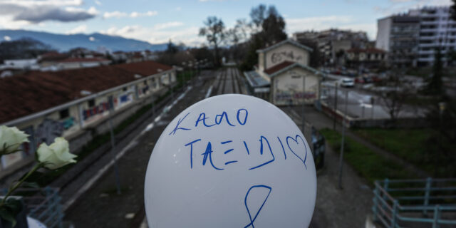 Τέμπη: Γιατί το δυστύχημα προκάλεσε σοκ ακόμη και σε όσους δεν έχασαν δικό τους άνθρωπο