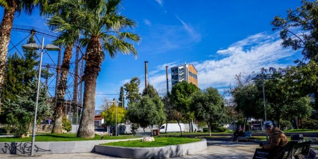 Καιρός Αθήνα: Αίθριος και θερμοκρασίες έως 22 βαθμούς