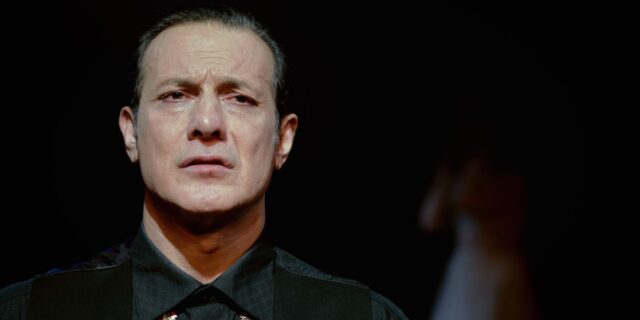 Μία πολιτεία σε πανδημία και μία τραγωδία απολύτως σύγχρονη