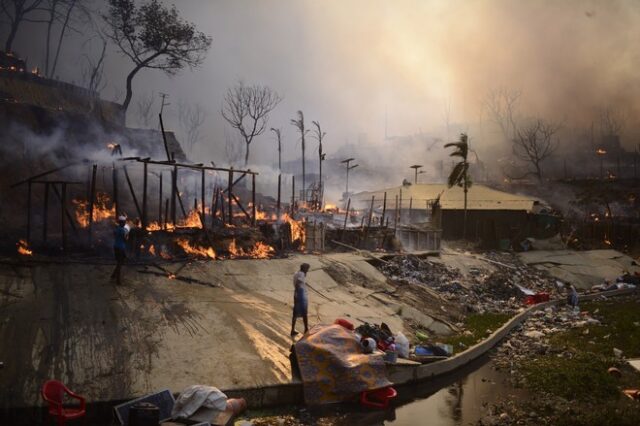 Μπανγκλαντές: Νέα μεγάλη πυρκαγιά σε καταυλισμό προσφύγων Ροχίνγκια