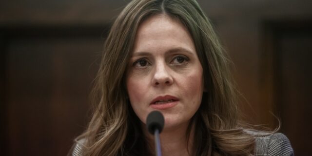 Αχτσιόγλου: Γενικευμένη προσπάθεια αποποίησης ευθυνών από τη ΝΔ για τα Τέμπη