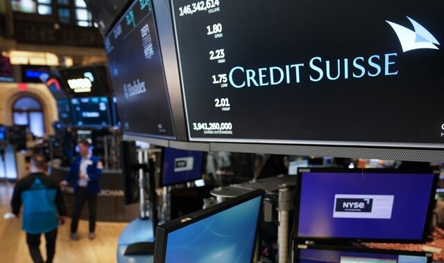 Credit Suisse: Πτώση στα διεθνή χρηματιστήρια – Έντονη ανησυχία στους επενδυτές