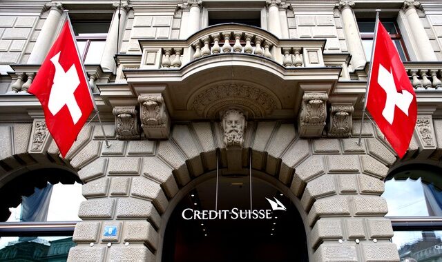 Credit Suisse: Η “πυροσβεστική” εξαγορά και η προσπάθεια για “αναχώματα” στην τραπεζική αναταραχή
