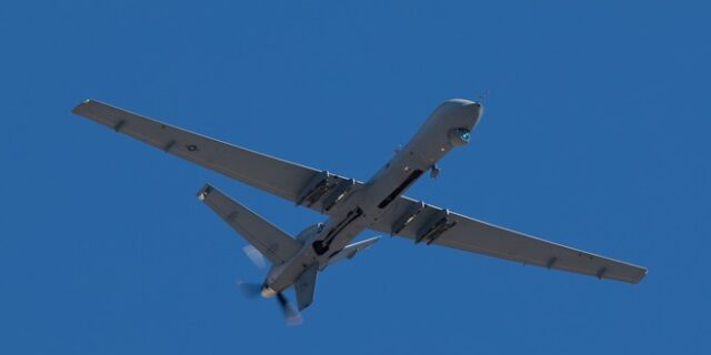 Ρωσία: “Προβοκάτσια” η κατάρριψη drone των ΗΠΑ – Θέλει να εντοπίσει τα συντρίμμια του