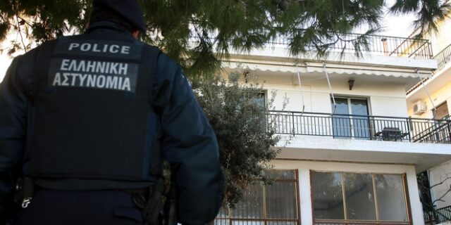 Μενίδι: Έκρηξη εμπρηστικού μηχανισμού σε αυλή σπιτιού