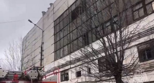 Ρωσία: Μεγάλη φωτιά σε εργοστάσιο στρατιωτικού εξοπλισμού