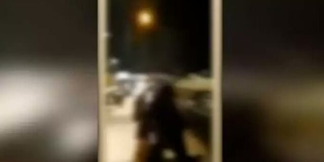 Γνωστός τράπερ έπεσε θύμα άγριου ξυλοδαρμού – Τον χτύπησαν και τον έγδυσαν