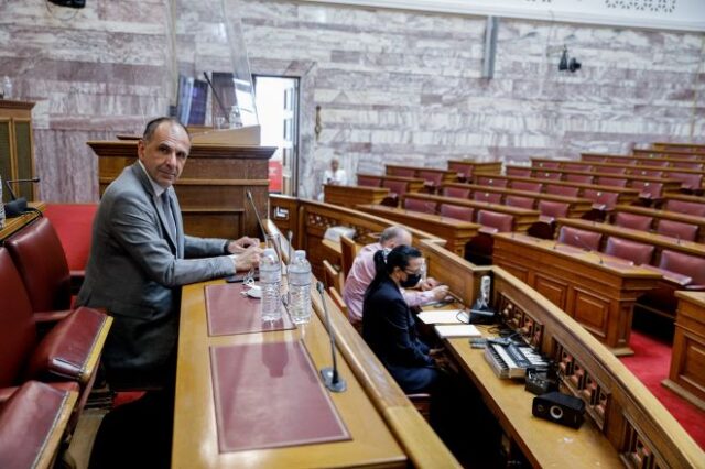 Τέμπη: Στη Βουλή με σχέδιο συγκάλυψης