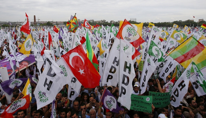 Τουρκία: “Ξεμπλοκάρει” η κρατική επιχορήγηση στο φιλοκουρδικό HDP