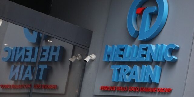Hellenic Train: Δεν ενεργοποιεί την εξαίρεση για καταβολή αποζημιώσεων για τα θύματα