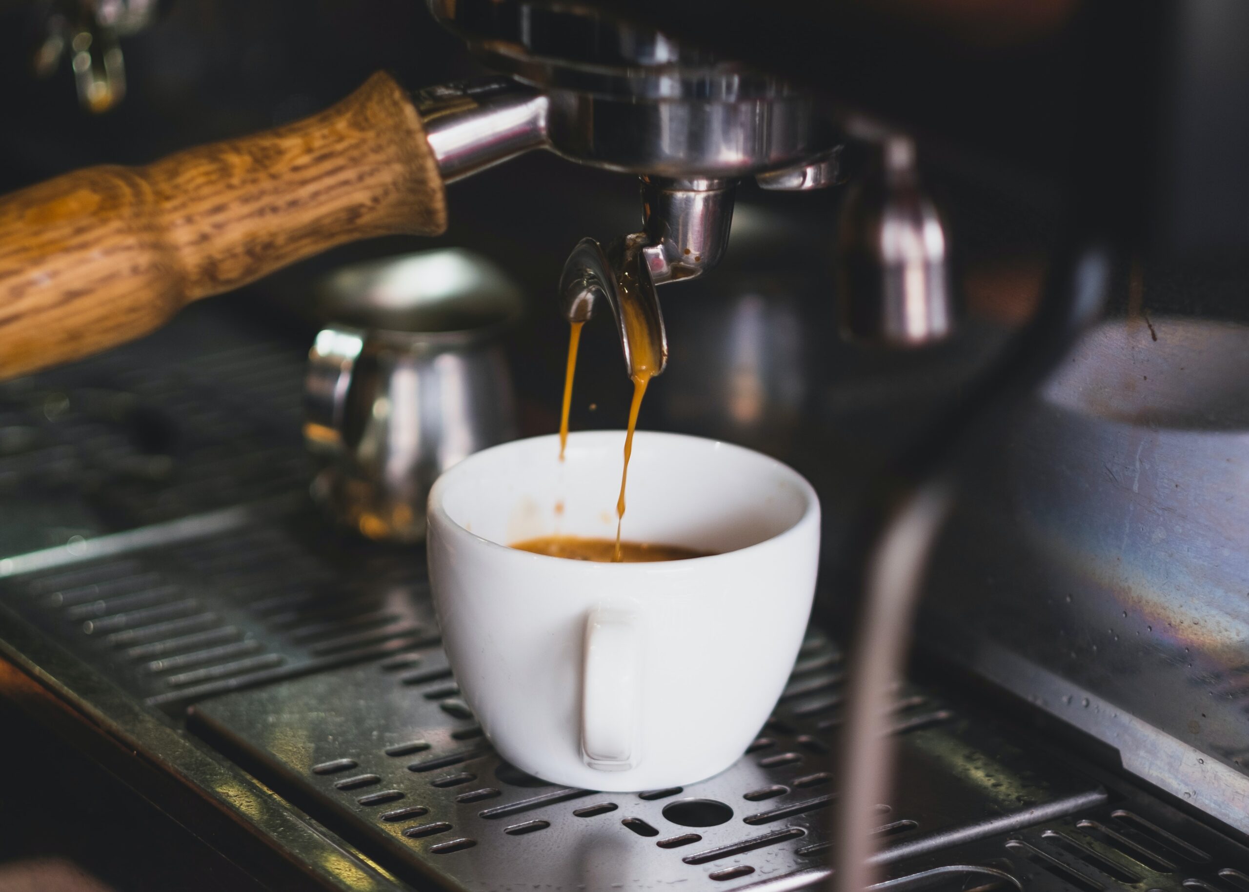 Τέλος εκπτώσεων: 5 μηχανές espresso για να αντικαταστήσετε οικονομικά την καφετιέρα σας