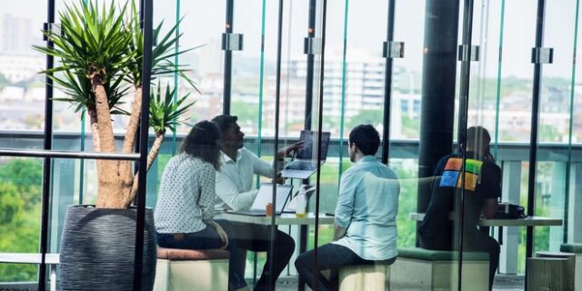 Δωρεάν Εκπαίδευση και Πιστοποίηση σε «Πράσινες» Ψηφιακές Δεξιότητες από τη Microsoft