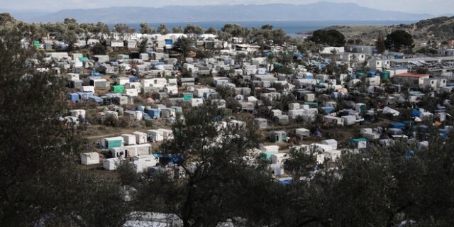 Λέσβος: Σχολικό συγκρότημα και φοιτητική εστία στο πρώην ΚΥΤ Μόριας