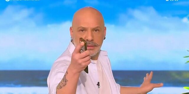 Νίκος Μουτσινάς: Το “Καλό Μεσημεράκι” και η επιθυμία να μείνει εκτός τηλεόρασης