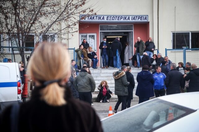 Τέμπη: Σε κρίσιμη κατάσταση τρεις νέοι άνθρωποι – Η κατάσταση των τραυματιών