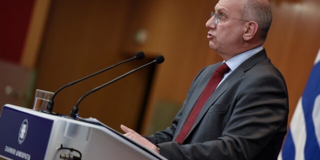 Οικονόμου κατά Τσίπρα: Γιατί δεν τολμά να μας πει τι εννοεί με την προοδευτική κυβέρνηση συνεργασίας