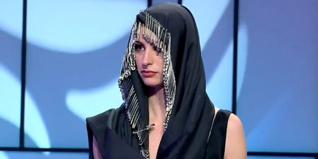 My Style Rocks: Χαμός στο πλατό, παίκτρια ντύθηκε… στρίπερ – “Κάτσε να ξεγυμνωθώ κι άλλο”