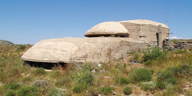 Αίγινα-Οχυρά Πέρδικας: Να γίνουν ξενοδοχεία ή ιστορικό πάρκο; Η μεγάλη μάχη μόλις άρχισε