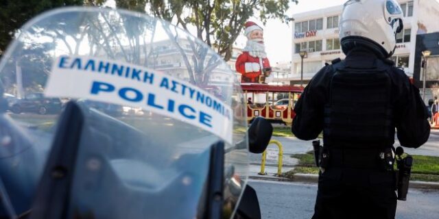 Έκρηξη σε καφετέρια στη Γλυφάδα