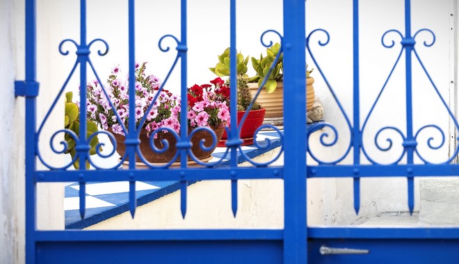 Σαλαμίνα ή Αίγινα; Ποια νησιά κοντά στην Αθήνα προσφέρουν ευκαιρίες για αγορά ή ενοικίαση κατοικίας