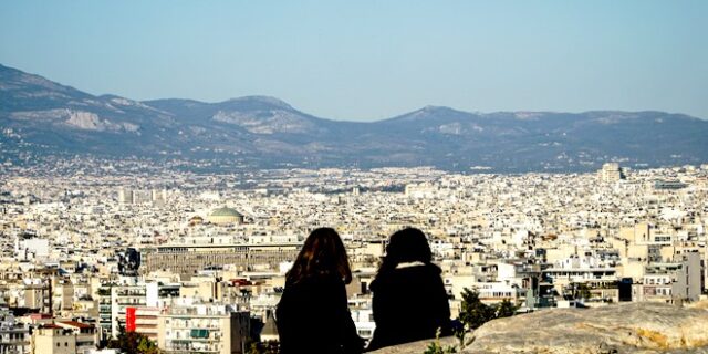 “Εξοικονομώ- Ανακαινίζω για Νέους”: Πότε ξεκινά το πρόγραμμα – Δικαιούχοι και κριτήρια