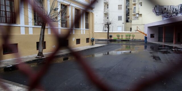 Θεσσαλονίκη: Μαθήτρια θύμα άγριου bullying – “Την είχαν χτυπήσει ξανά” αποκάλυψε ο δικηγόρος της οικογένειας