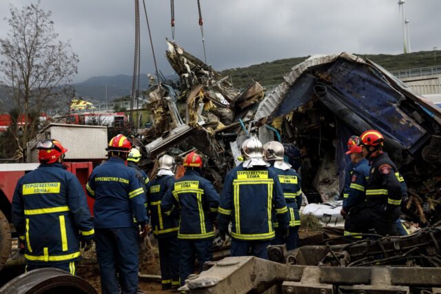 Διάψευση Πυροσβεστικής για ανεύρευση φιάλων υγραερίου στο μοιραίο τρένο