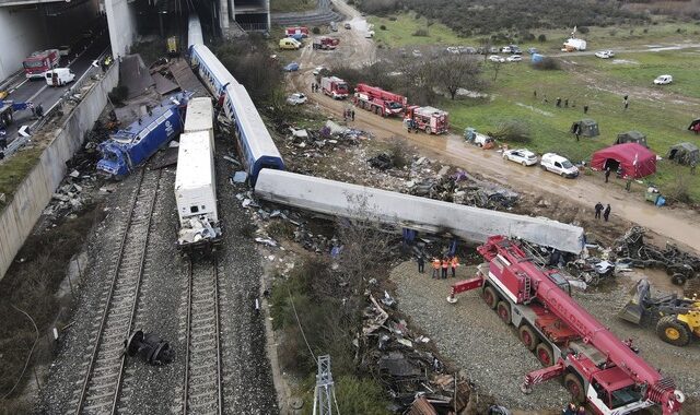 Τέμπη: Παραμένει σε κρίσιμη κατάσταση στη ΜΕΘ ο μοναδικός επιζών του πρώτου βαγονιού