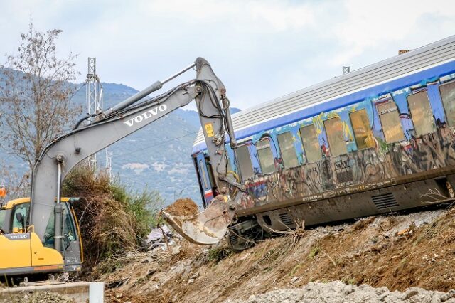 Τέμπη: Στον εφέτη – ανακριτή οι δύο σταθμάρχες και ο επιθεωρητής – Αναμένονται νέες διώξεις