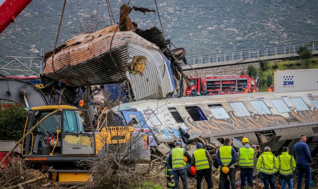 Τέμπη: Παράσταση προς υποστήριξη της κατηγορίας δήλωσαν 47 Δικηγορικοί Σύλλογοι