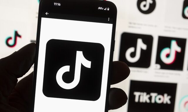 Γαλλία: Απαγορεύεται το TikTok στα επαγγελματικά τηλέφωνα των δημοσίων υπαλλήλων