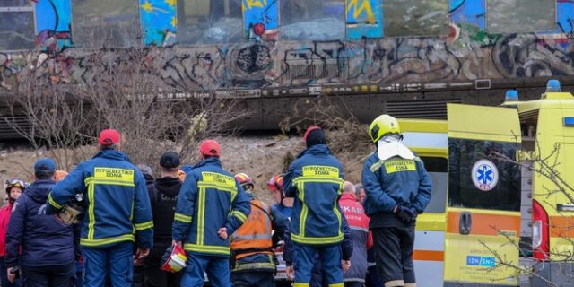 Τέμπη – Λέων: “Στο αποτεφρωτήριο έχουμε 850 βαθμούς Κελσίου, στα βαγόνια είχαμε 1.000”