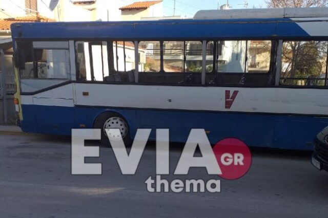 Εύβοια: Σχολικό λεωφορείο γεμάτο παιδιά παραβίασε STOP και συγκρούστηκε με ΙΧ