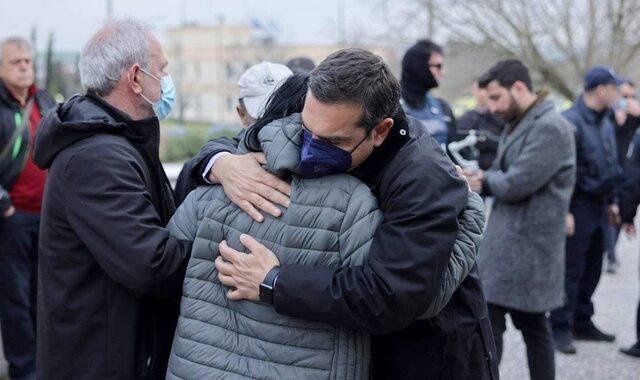 Τσίπρας από Τέμπη: “Οι εικόνες που είδα είναι συγκλονιστικές – Δεν θέλω να μιλήσω για ευθύνες τώρα”