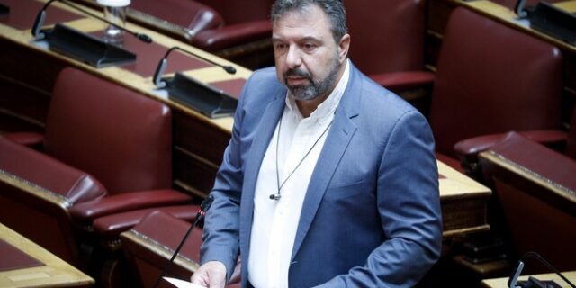 Αραχωβίτης-Τελιγιορίδου: “Την ώρα που η Ελλάδα θρηνεί, το Υπουργείο Αγροτικής Ανάπτυξης μοιράζει απευθείας αναθέσεις”