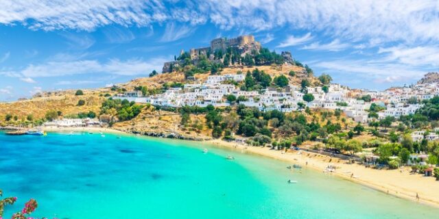 “Πετάει” το real estate στα Δωδεκάνησα – Τα ακριβότερα και φθηνότερα νησιά για αγορά ή ενοικίαση κατοικίας