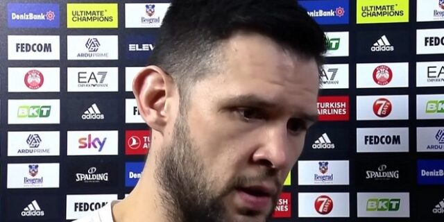 Συγκλονιστικός Παπανικολάου: “Τι να μιλήσουμε για τρίποντα όταν σε μία στιγμή έχουν σβήσει τα όνειρα τόσων παιδιών”