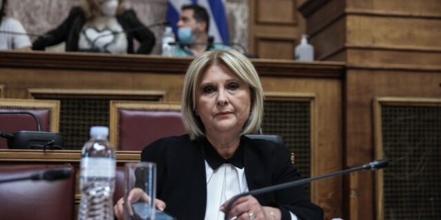 Η Σοφία Βούλτεψη χρησιμοποίησε το υπουργείο σαν Μέσο Κοινωνικής Δικτύωσης